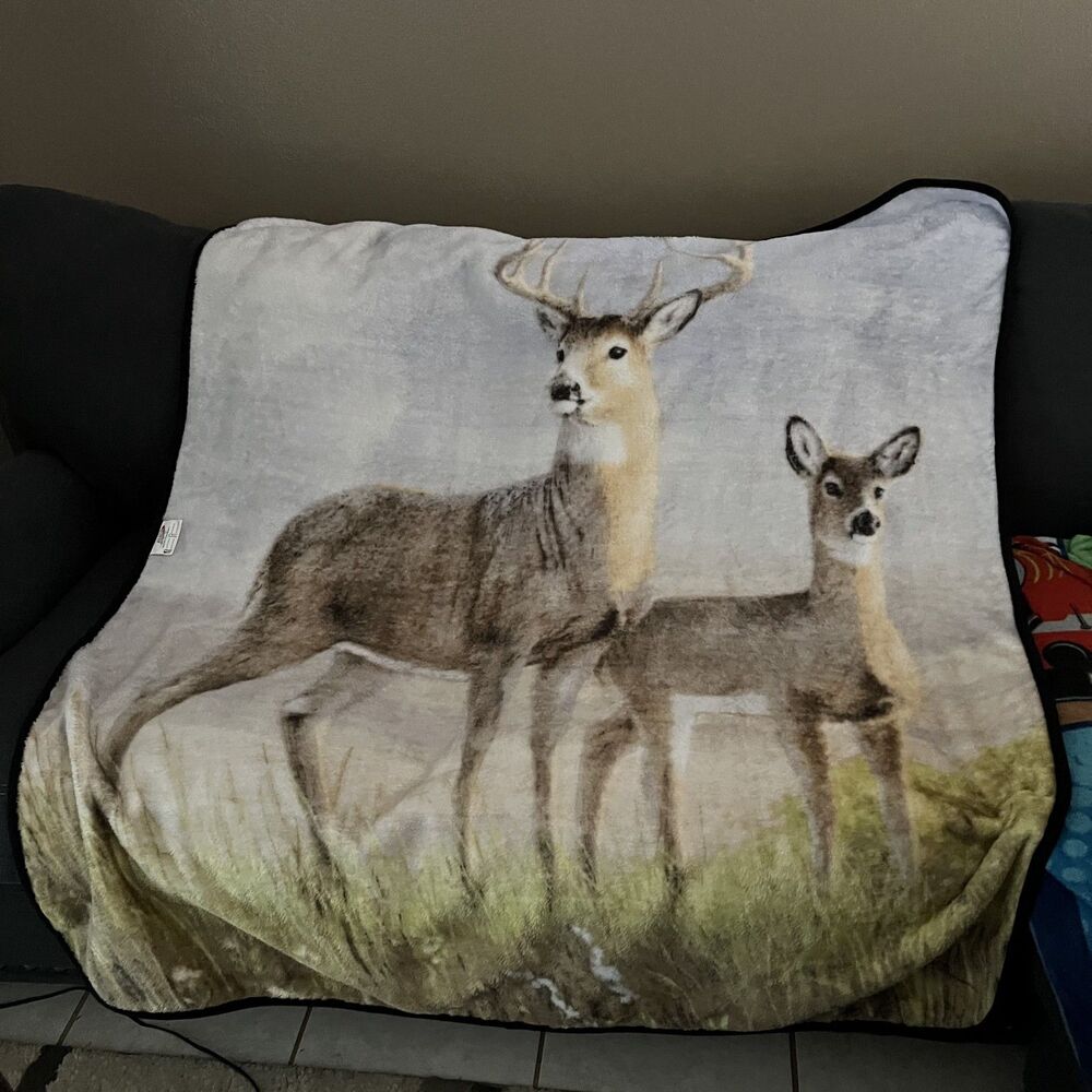 Northwest Joe Hautman Clearing Sky Buck & Doe Raschel Throw 50x 60 Cabin Decor - Picture 3 of 7